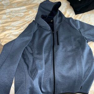 Jacket zip up men’s Zeroxposur size L blue jacket with hoodie